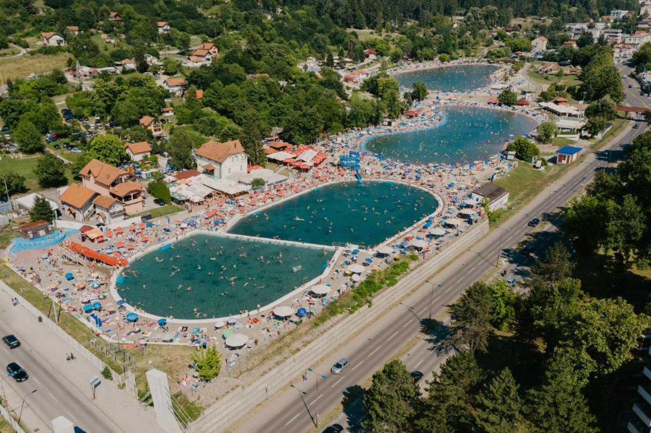 Liberty Apartments Тузла Экстерьер фото